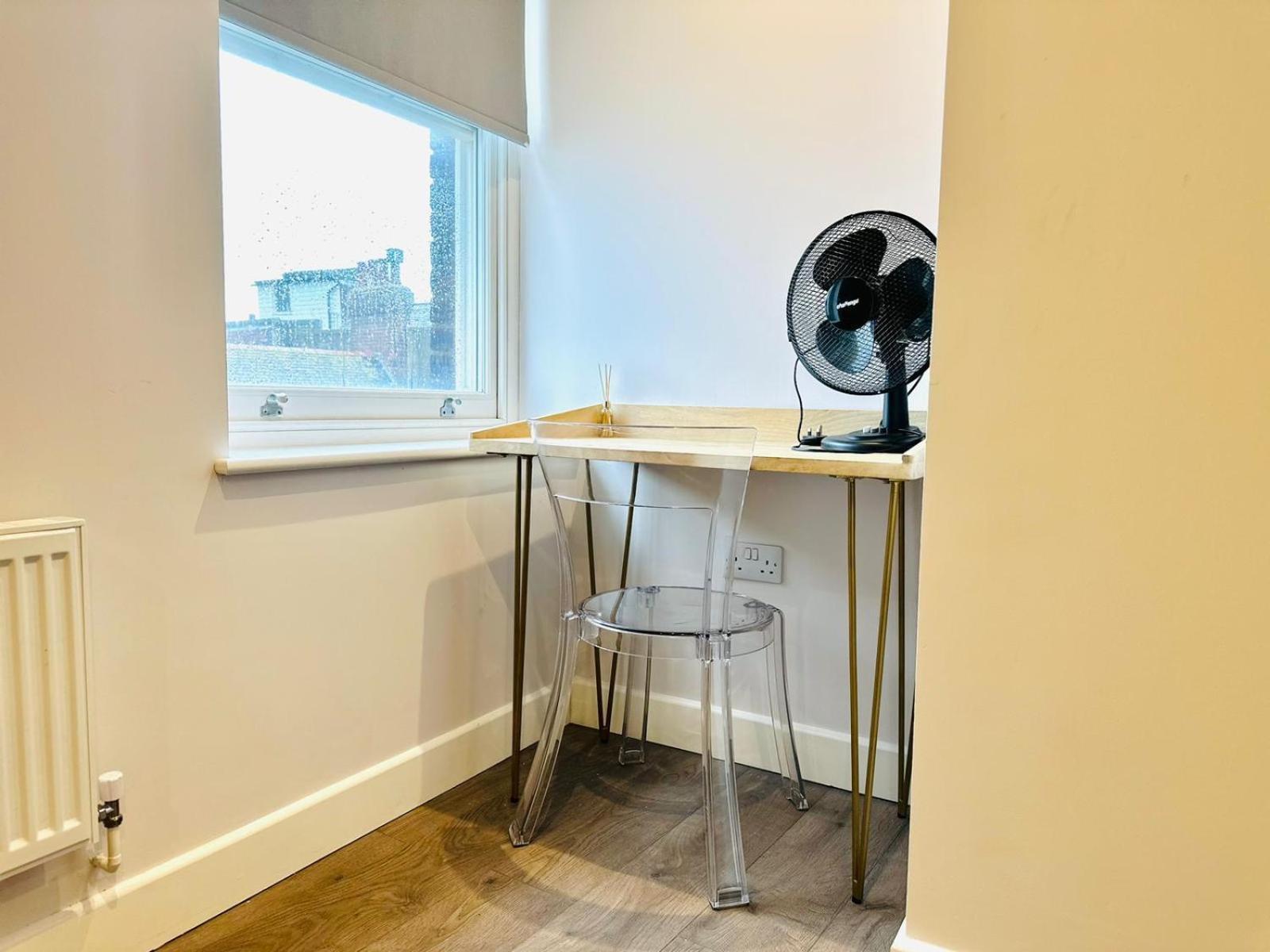 Spacious - 5 Min Walk To Beach *